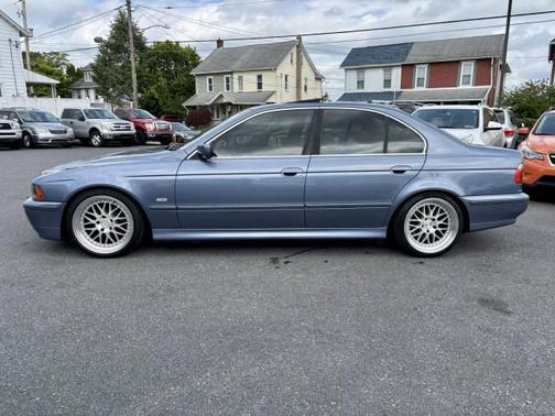 2001 BMW 525 525iA
