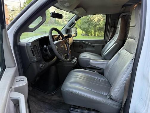 2017 Chevrolet Express 3500 Work Van