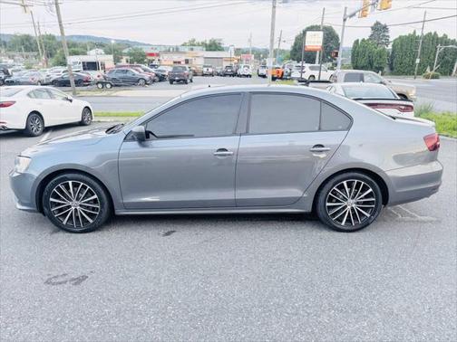 2016 Volkswagen Jetta 1.8T Sport