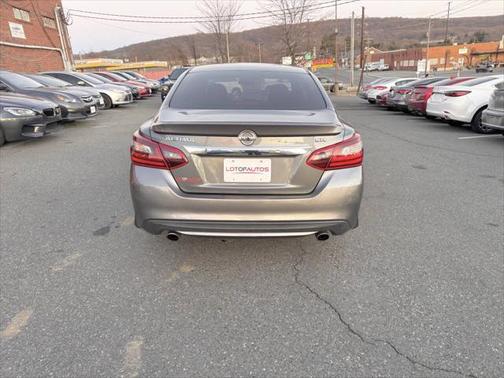 2018 Nissan Altima 2.5 SR