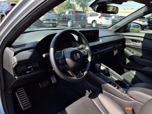 2025 Honda Accord Hybrid