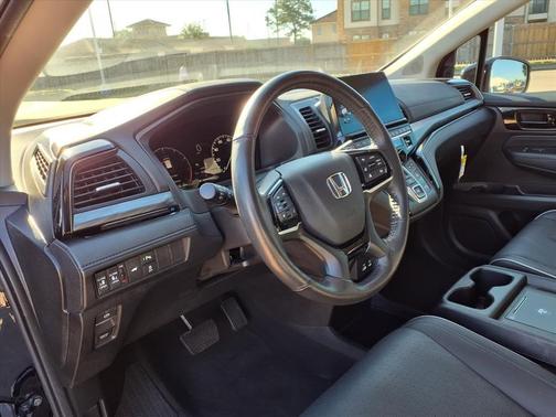 2025 Honda Odyssey 