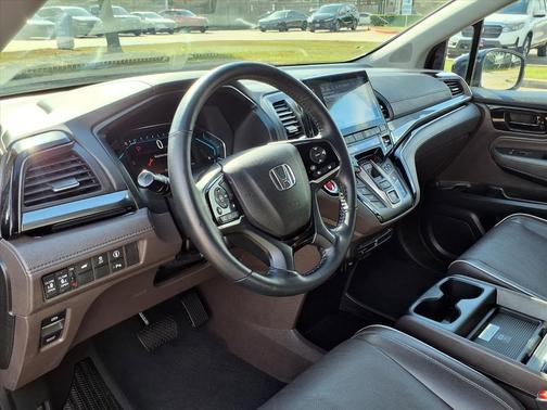 2022 Honda Odyssey 