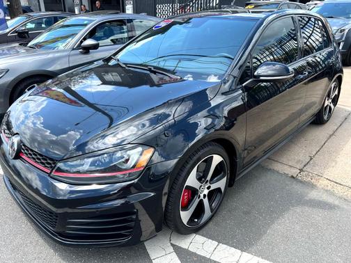 2016 Volkswagen Golf GTI Autobahn w/ Performance 4-Door