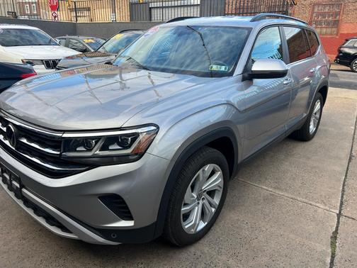 2022 Volkswagen Atlas 2.0T SE