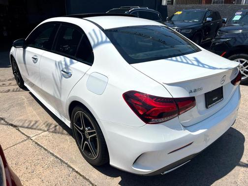 2021 Mercedes-Benz A-Class A 220 4MATIC