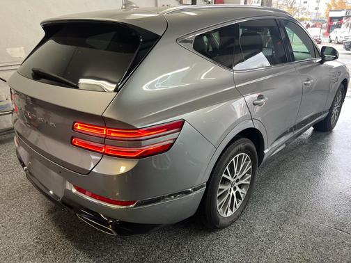 2022 Genesis GV80 2.5T