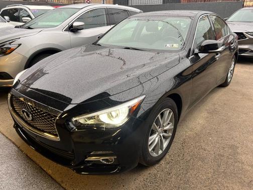 2017 INFINITI Q50 2.0T Premium