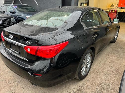 2017 INFINITI Q50 2.0T Premium