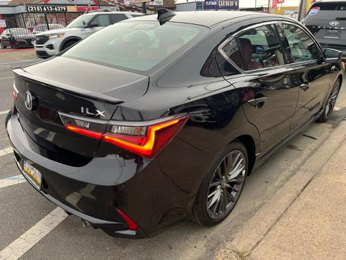 2022 Acura ILX Premium & A-SPEC Packages