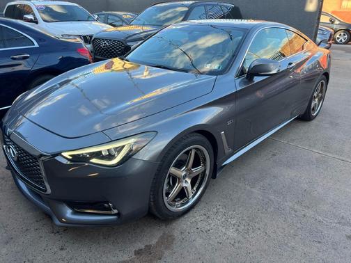 2017 INFINITI Q60 3.0T Premium