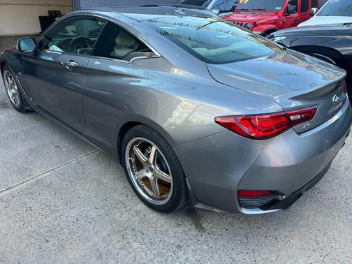2017 INFINITI Q60 3.0T Premium