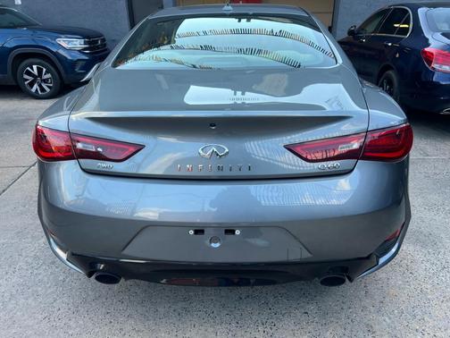 2017 INFINITI Q60 3.0T Premium