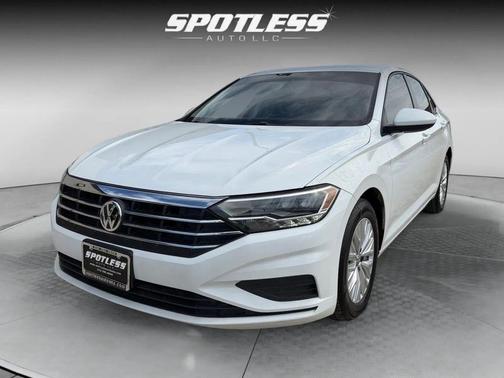 Pure White 2019 Volkswagen Jetta 1.4T S