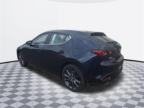 2025 Mazda Mazda3 FWD w/Preferred Package