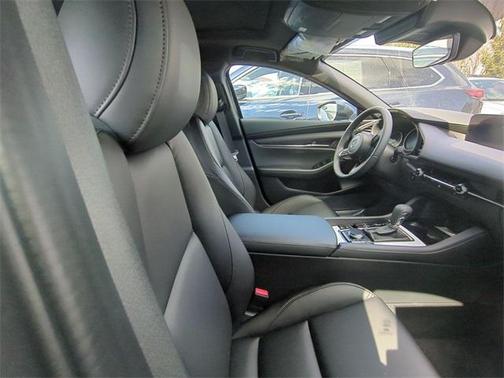 2025 Mazda Mazda3 FWD w/Preferred Package