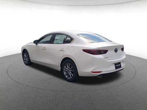 Snowflake White Pearl 2026 Mazda Mazda3 2.5 S