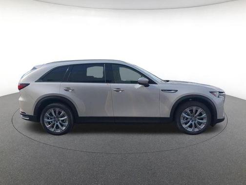 Platinum Quartz Metallic 2026 Mazda CX-90 3.3 Turbo Preferred