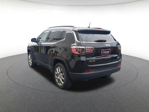 Diamond Black 2023 Jeep Compass Latitude Lux