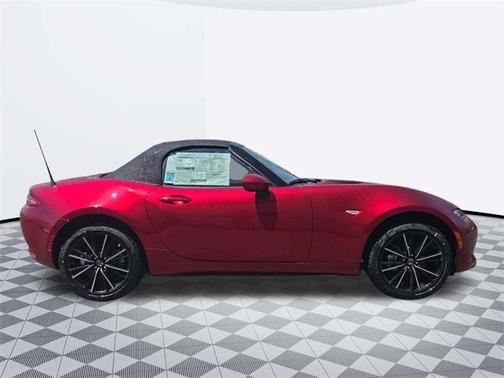 2025 Mazda MX-5 Miata Grand Touring