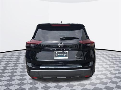2025 Nissan Rogue SL