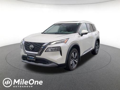 White 2021 Nissan Rogue SL