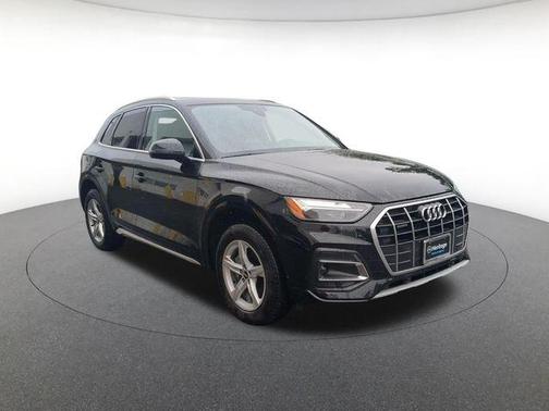 Mythos Black Metallic 2021 Audi Q5 45 Premium