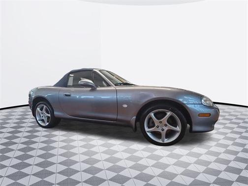 2003 Mazda MX-5 Miata Shinsen