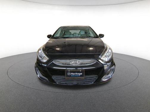 Ultra Black 2017 Hyundai Accent SE