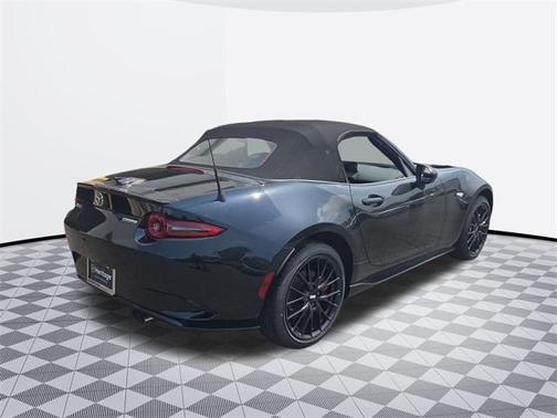 2025 Mazda MX-5 Miata Club