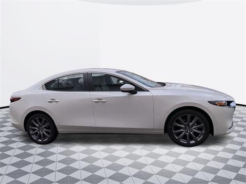 2025 Mazda Mazda3 FWD w/Preferred Package