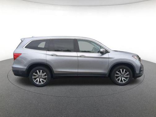 Lunar Silver Metallic 2022 Honda Pilot EX-L