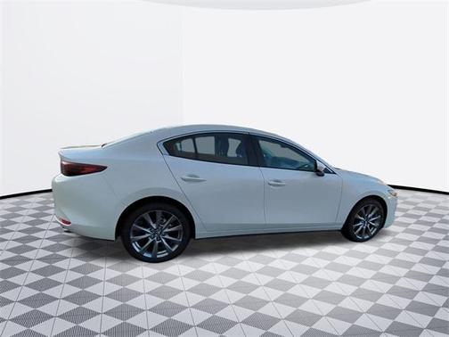 2025 Mazda Mazda3 FWD w/Preferred Package