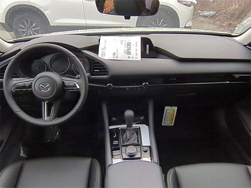2025 Mazda Mazda3 FWD w/Preferred Package