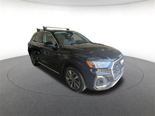 2024 Audi Q5 45 S line quattro Premium