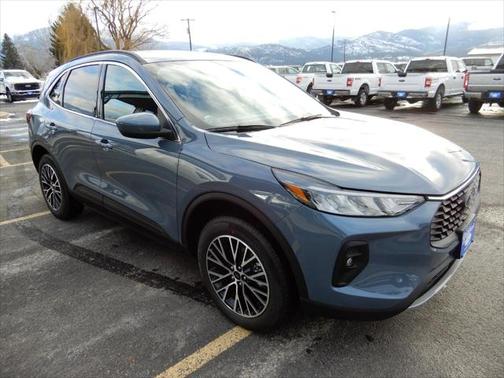 2025 Ford Escape PHEV Base
