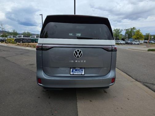 Metro Silver W/Candy White Upper 2025 Volkswagen ID. Buzz Pro S Plus