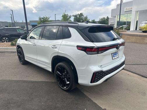 2025 Volkswagen Tiguan 2.0T SE R-Line Black