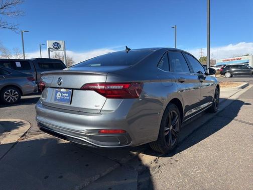 2024 Volkswagen Jetta 1.5T SE