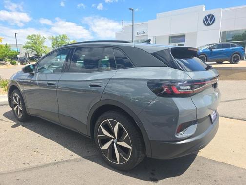 Pure Gray 2023 Volkswagen ID.4 Pro S