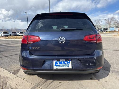 2016 Volkswagen e-Golf SE
