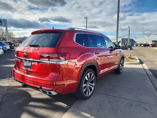 2023 Volkswagen Atlas 3.6L SEL Premium R-Line