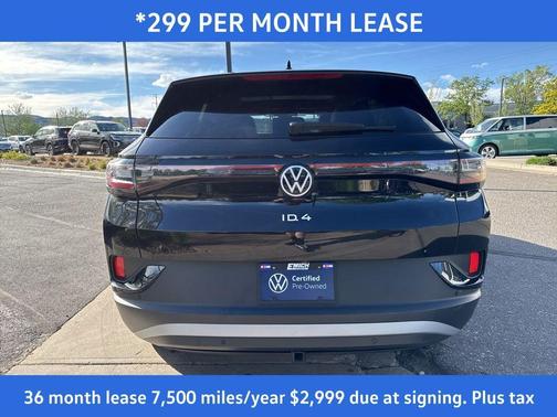 Deep Black Pearl Effect 2023 Volkswagen ID.4 Pro S Plus