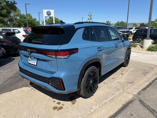 2025 Volkswagen Tiguan 2.0T SE R-Line Black