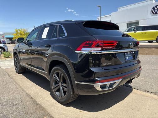 2022 Volkswagen Atlas Cross Sport 3.6L V6 SEL R-Line