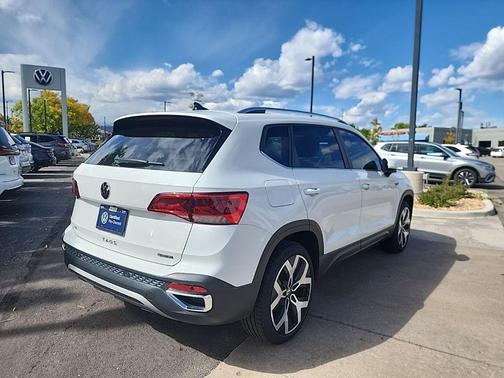 2022 Volkswagen Taos 1.5T SEL