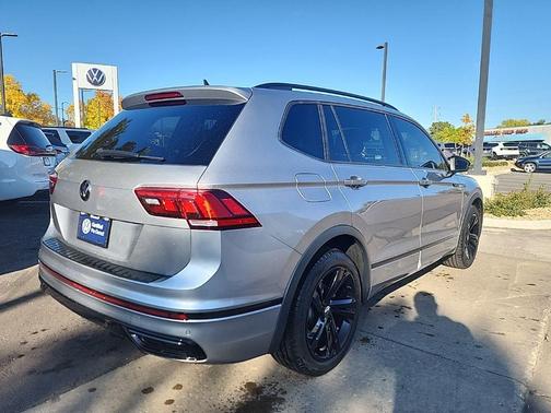 2023 Volkswagen Tiguan 2.0T SE R-Line Black