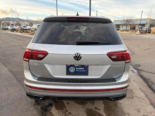 2023 Volkswagen Tiguan 2.0T SE R-Line Black