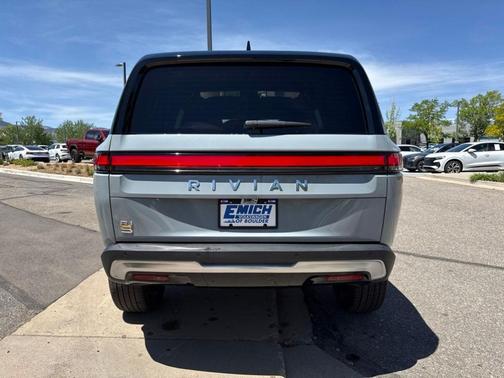 Limestone 2023 Rivian R1S Adventure Quad Motor Large Pack