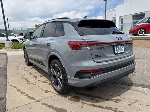 Pebble Gray 2024 Audi Q4 e-tron 50 Premium Plus